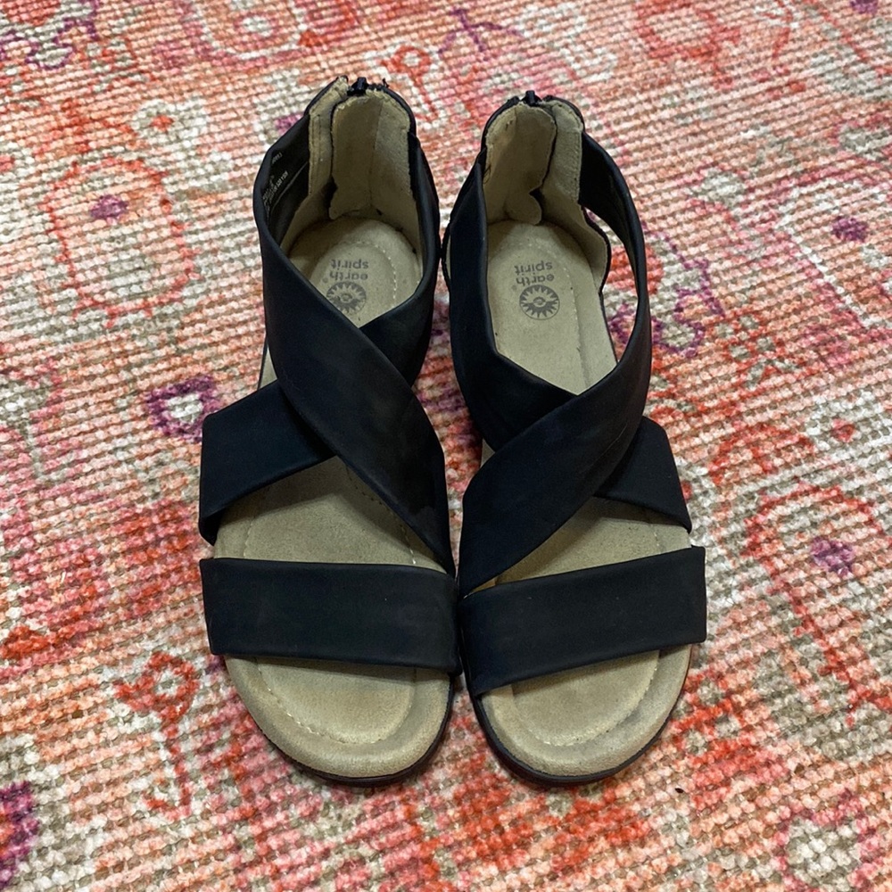 Earth Spirit Black Sandals